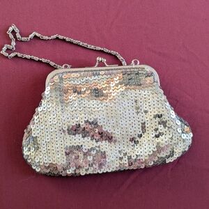 Claire’s Sequin Evening Clutch – Silver Sparkle